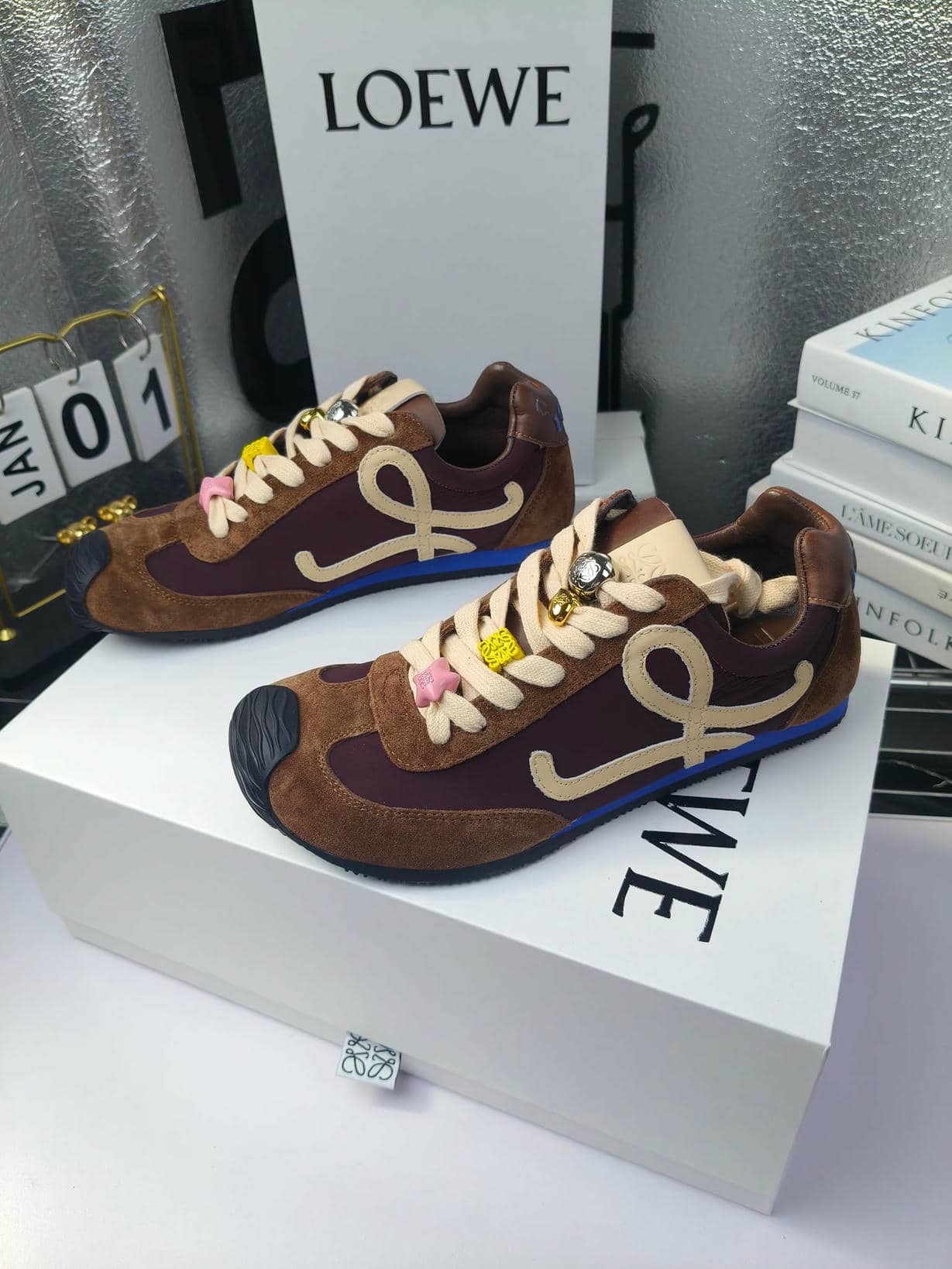 Loewe classic Sneaker 2-0015